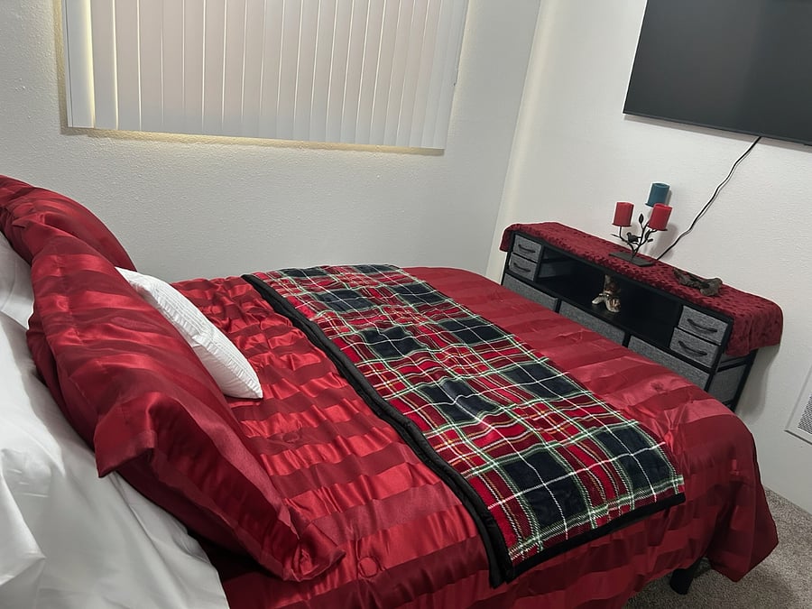 Furnished Finder property 805122_1 photo 2