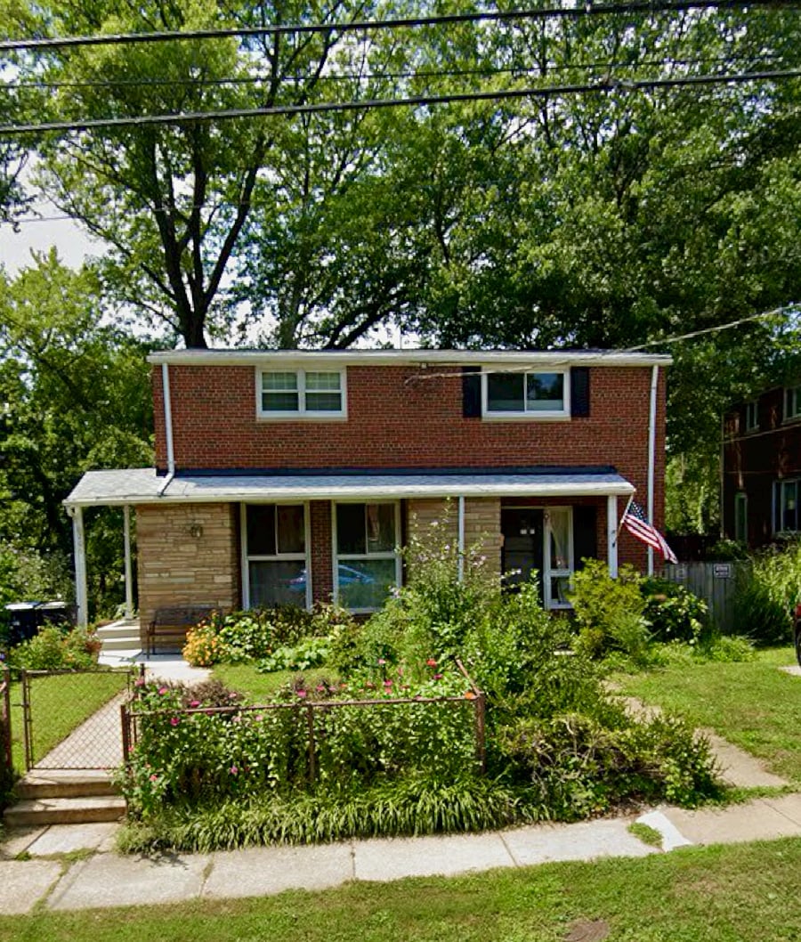 Exterior of front of house. It is the unit on the left of the duplex. Fully fenced, backs to a creek and parkland. Angel Park amenities are on the other side of the creek. Beautifully landscaped with rosemary, sage, oregano, and other herbs and flowers.