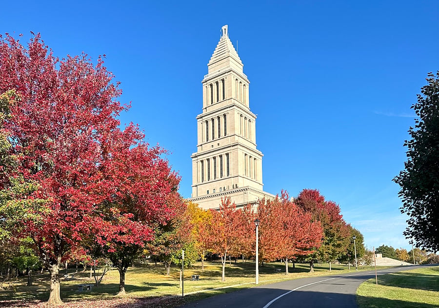 Walk through the George Washington Masonic Memorial grounds to get to metro, Old Town, and Amtrak/VRE