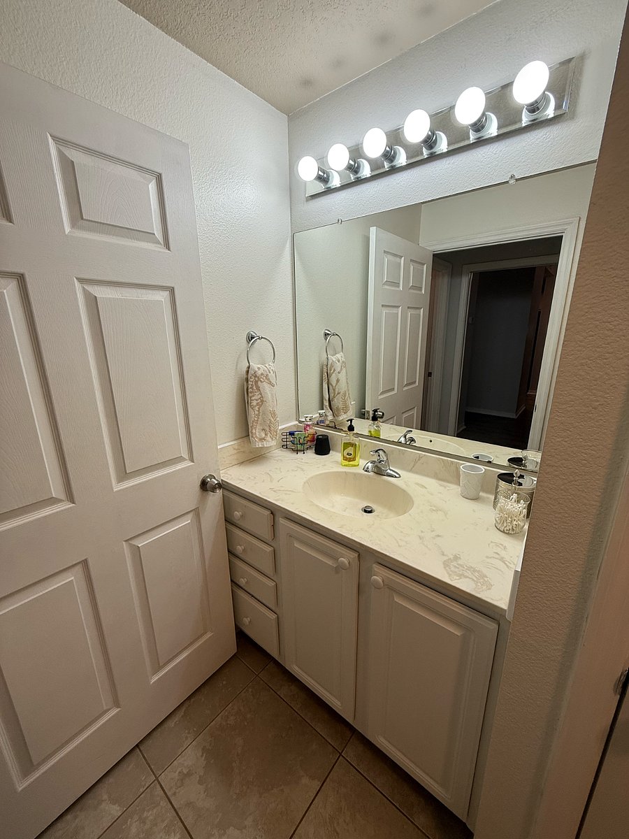 Furnished Finder property 805147_1 photo 9