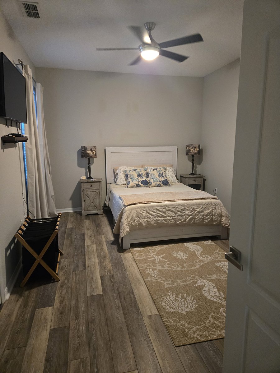 Furnished Finder property 805151_1 photo 17