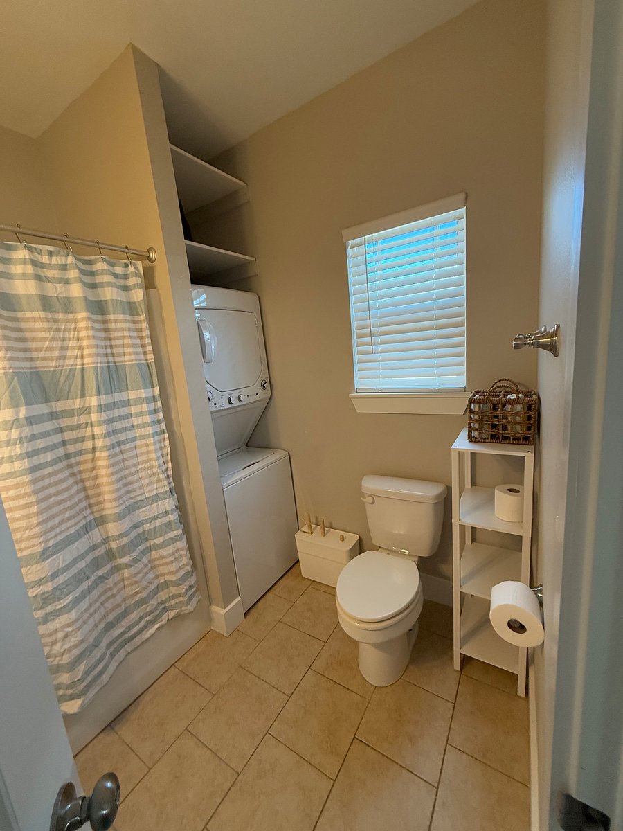 Furnished Finder property 805200_1 photo 3