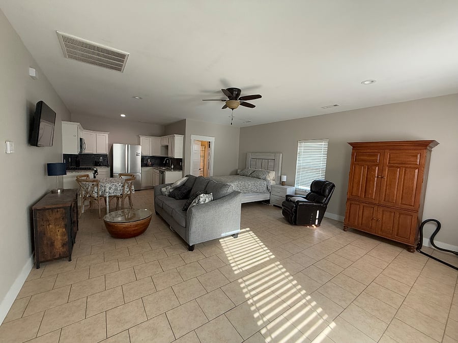 Furnished Finder property 805200_1 photo 5