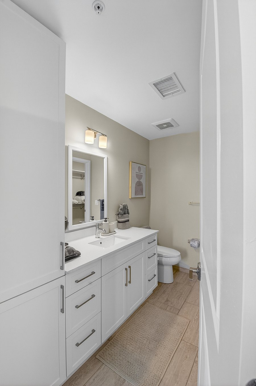 Furnished Finder property 805207_12 photo 47