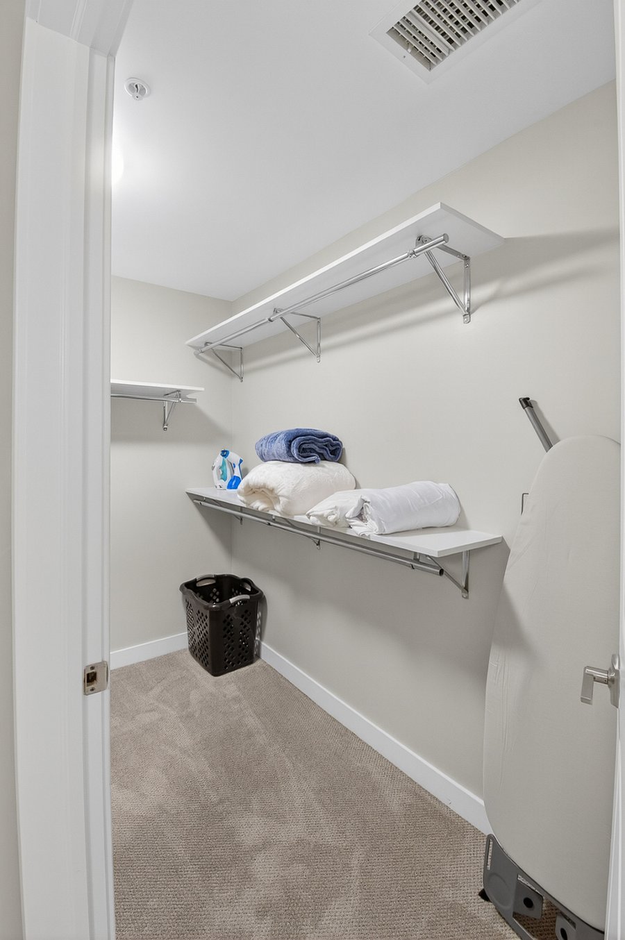 Furnished Finder property 805207_12 photo 49