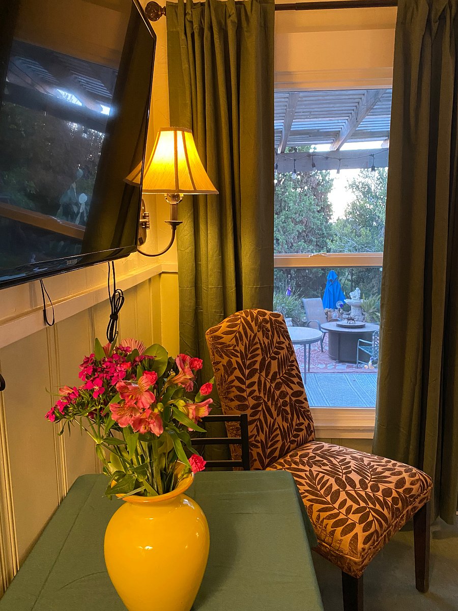 Furnished Finder property 805261_1 photo 9