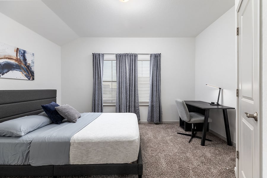 Furnished Finder property 805263_1 photo 24