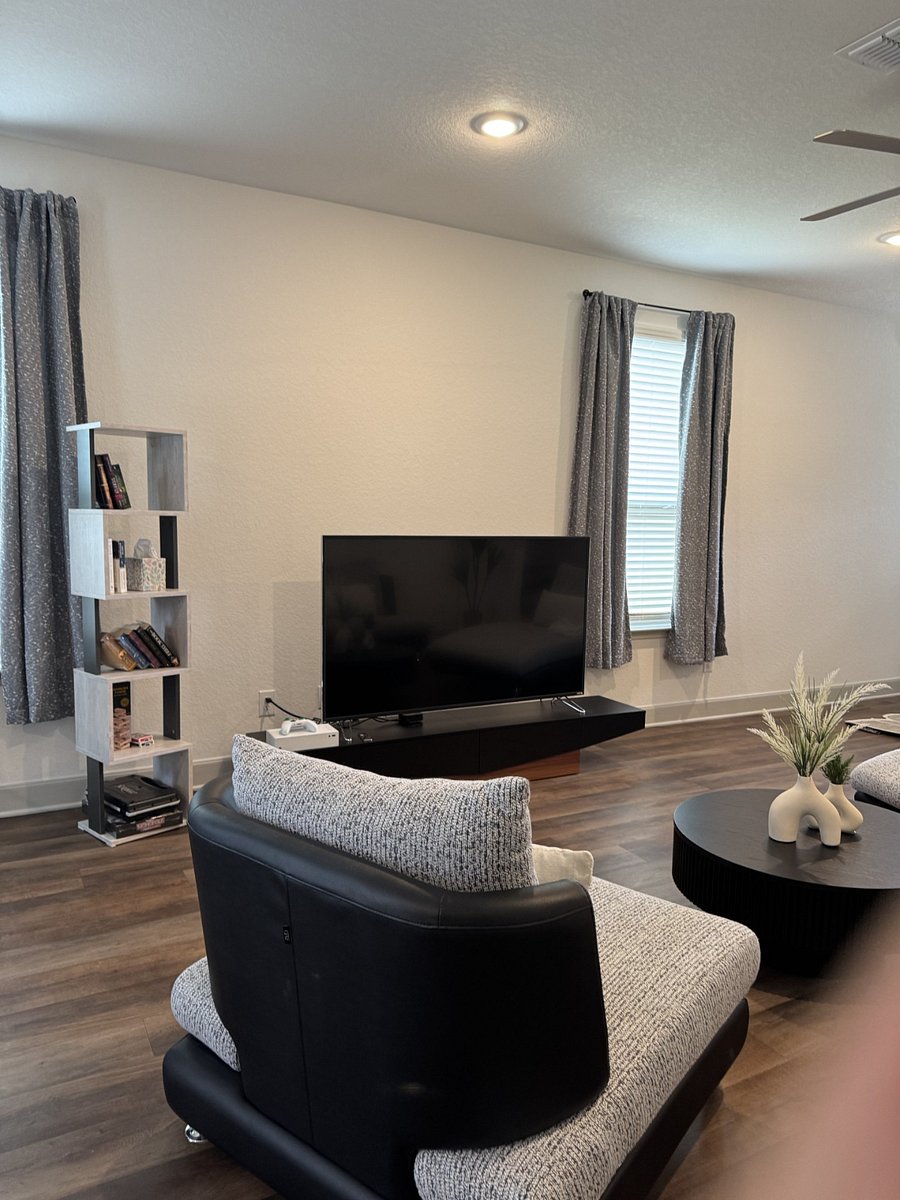 Furnished Finder property 805263_1 photo 6