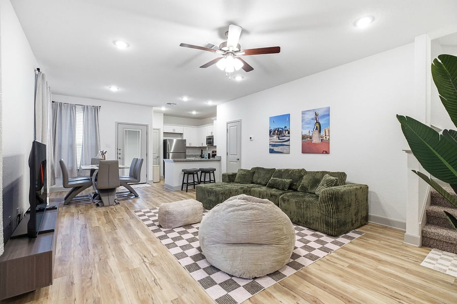 Furnished Finder property 805263_2 photo 4