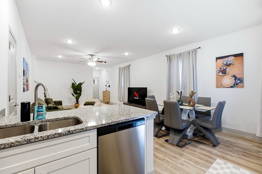 Furnished Finder property 805263_2 photo 10
