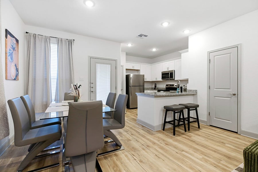 Furnished Finder property 805263_2 photo 11