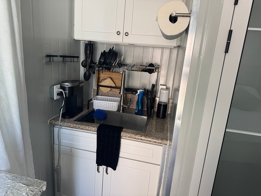 Furnished Finder property 805268_1 photo 8