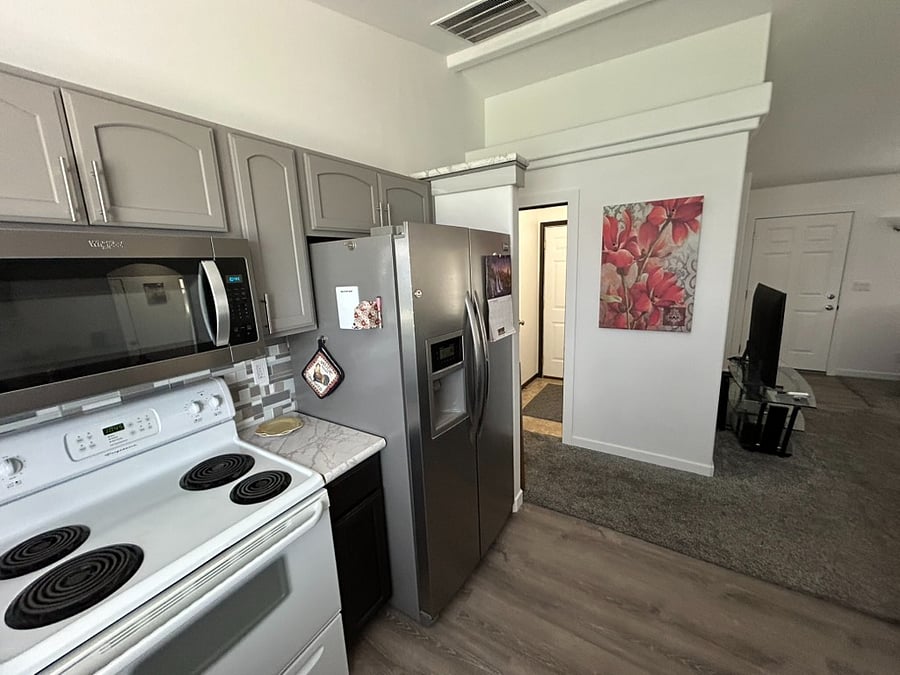 Furnished Finder property 805271_1 photo 4