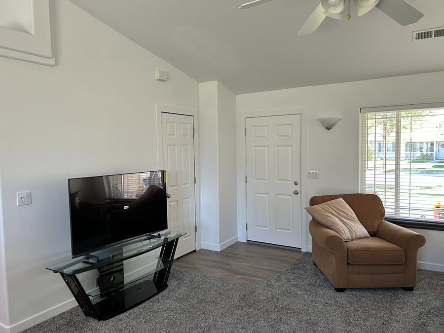 Furnished Finder property 805271_1 photo 7