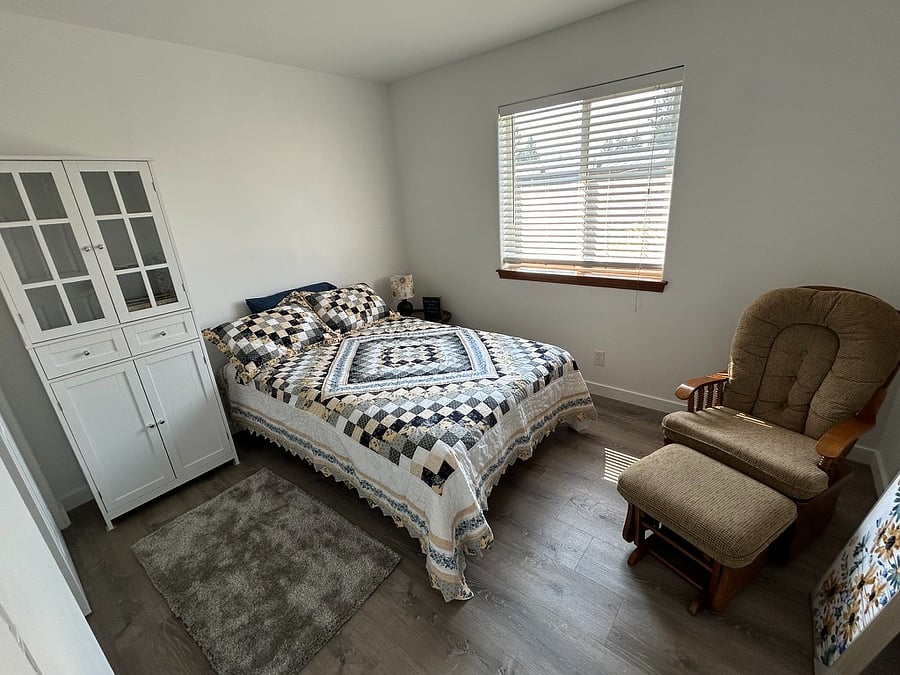 Furnished Finder property 805271_1 photo 14