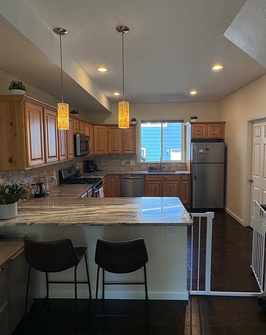 Furnished Finder property 805330_1 photo 9