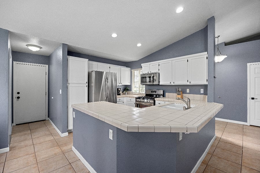 Furnished Finder property 805335_1 photo 18