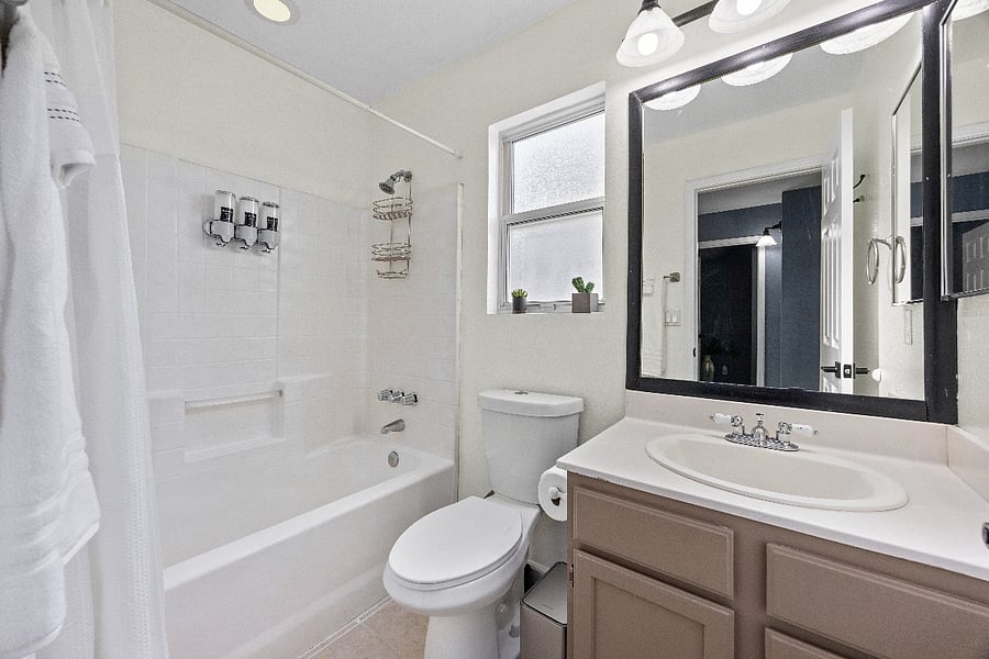 Furnished Finder property 805335_1 photo 31
