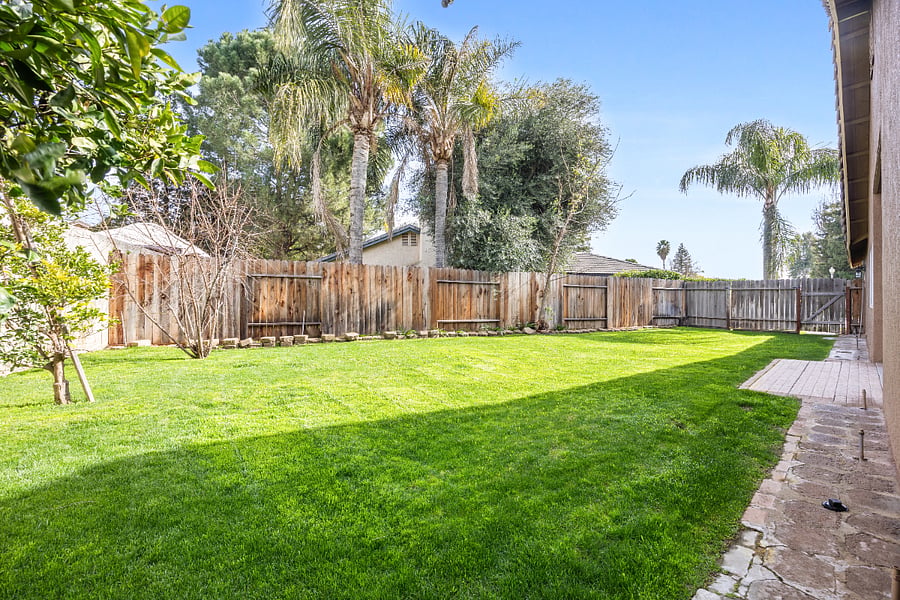 Backyard / Outdoor Space
Private backyard space perfect for relaxing outdoors
Spacious outdoor area with room to unwind
Peaceful outdoor setting for extended stays
Comfortable exterior space for enjoying California weather