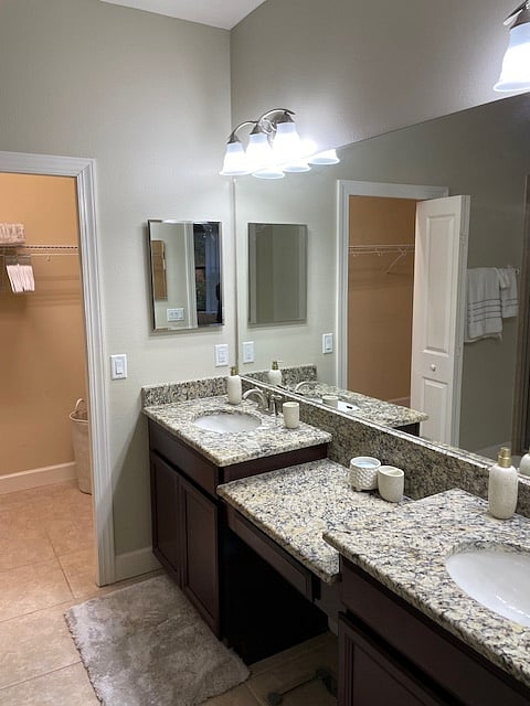 Furnished Finder property 805350_1 photo 8