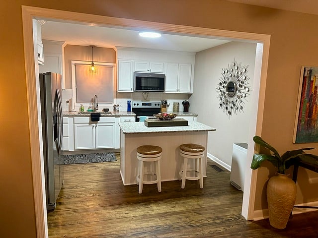 Furnished Finder property 805376_1 photo 18
