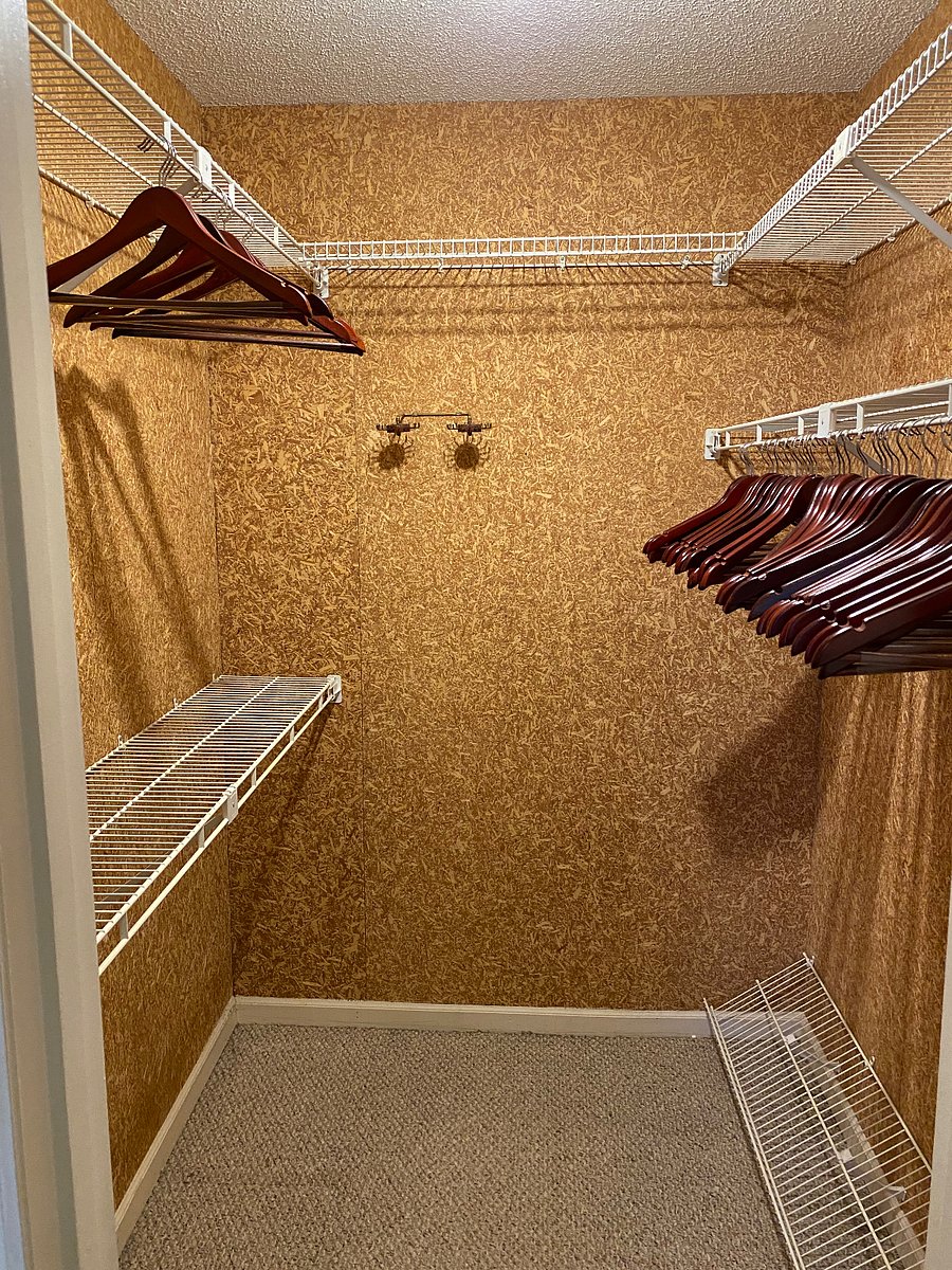 Master Walkin Closet