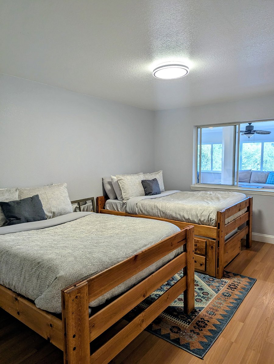 Furnished Finder property 805402_1 photo 11