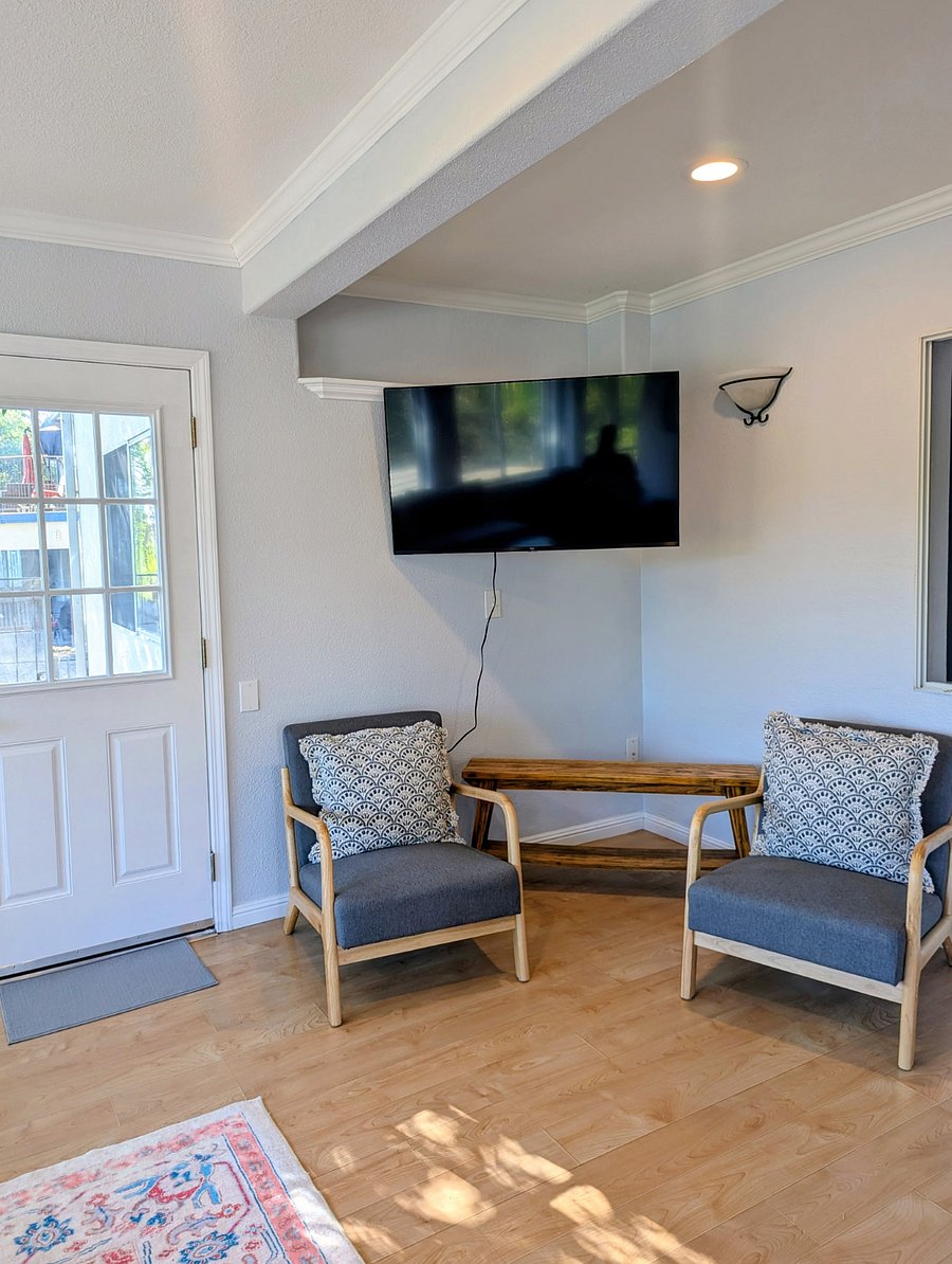 Furnished Finder property 805402_1 photo 12