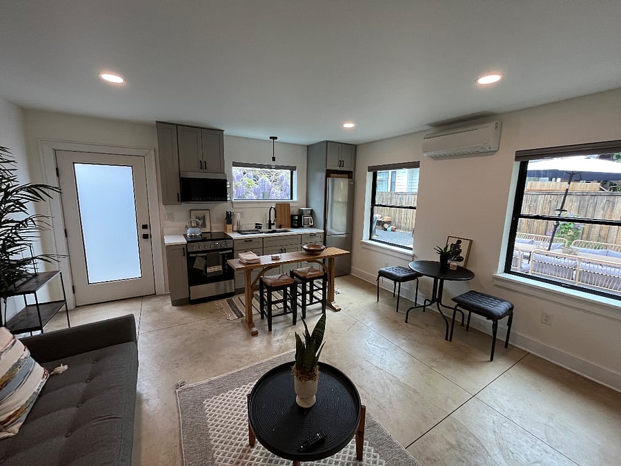Furnished Finder property 805421_1 photo 12