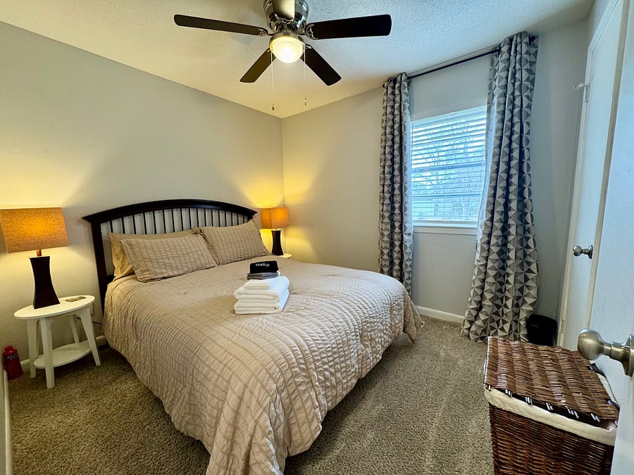 Furnished Finder property 805471_1 photo 17