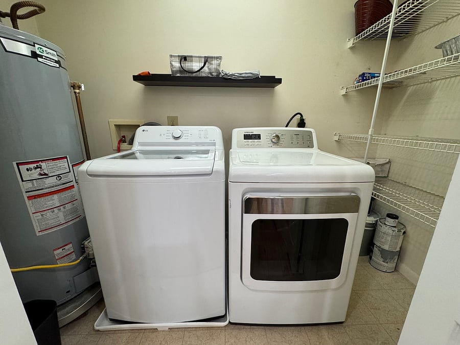 Furnished Finder property 805471_1 photo 24