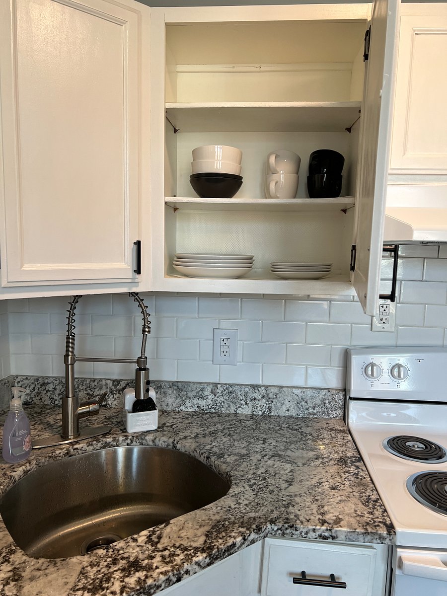 Furnished Finder property 805494_1 photo 8
