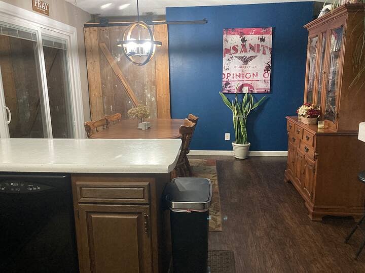 Furnished Finder property 805510_1 photo 6