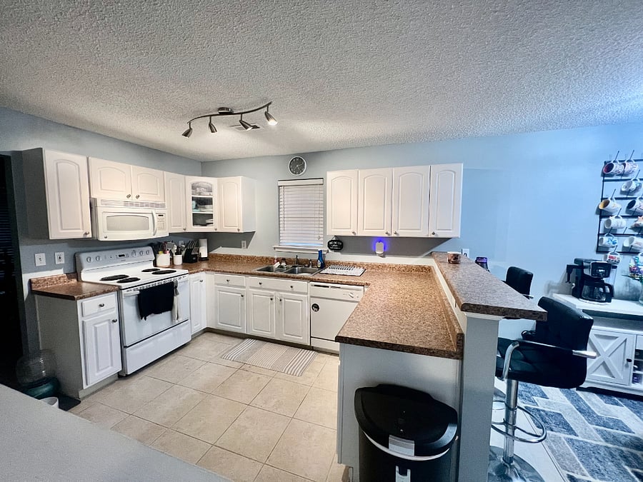 Furnished Finder property 805518_1 photo 5