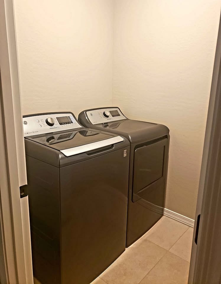 Furnished Finder property 805528_1 photo 6