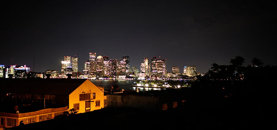 Breathtaking Boston skyline and harbor views from the roofdeck.