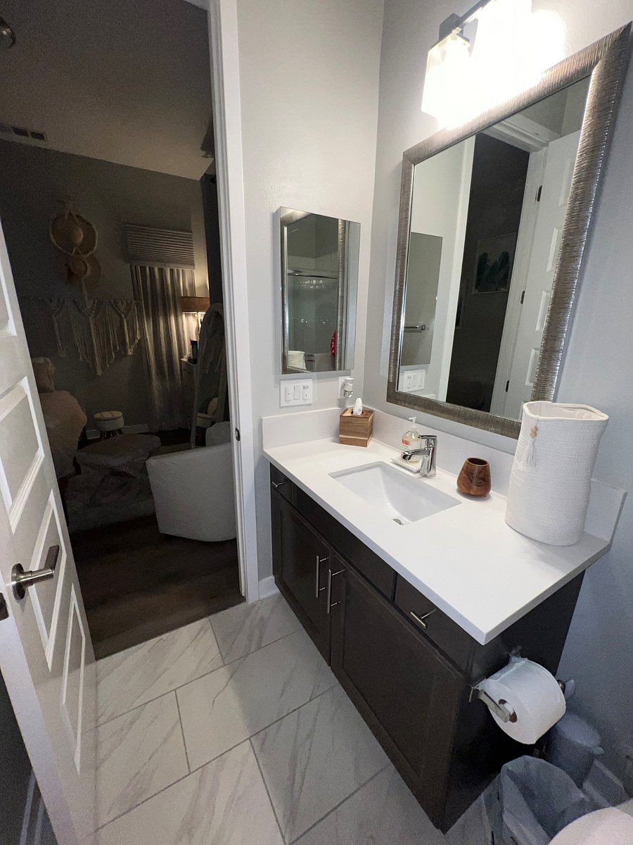 Furnished Finder property 805558_1 photo 10