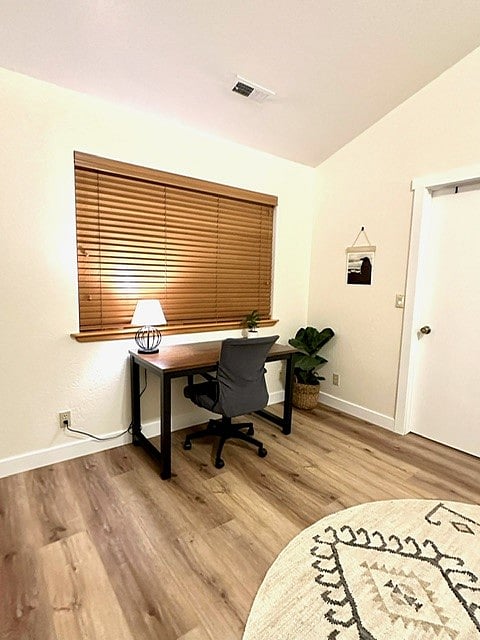 Furnished Finder property 805566_1 photo 21