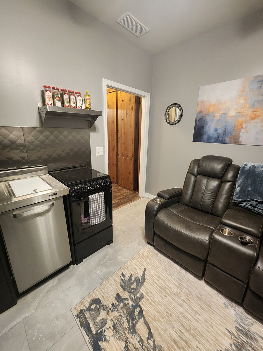Furnished Finder property 805584_1 photo 26