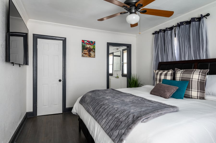 Furnished Finder property 805604_1 photo 17