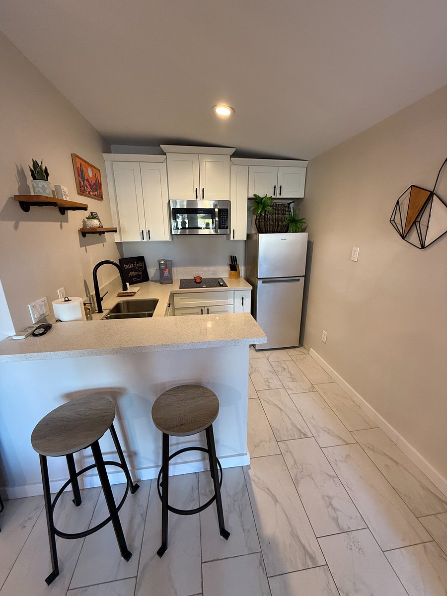 Furnished Finder property 805606_1 photo 9
