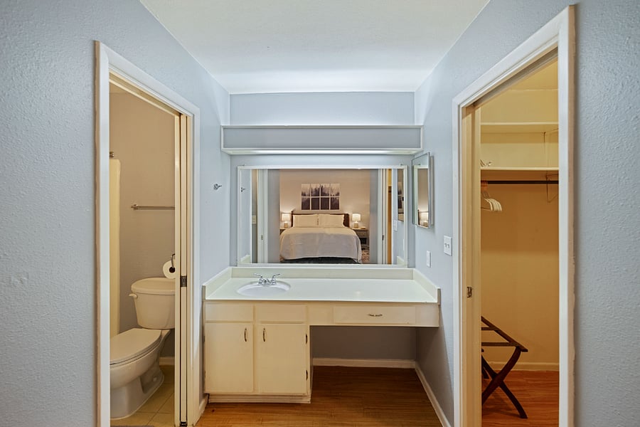 Furnished Finder property 805630_1 photo 17