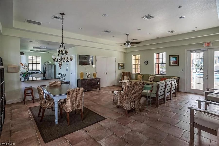 Furnished Finder property 805707_1 photo 16