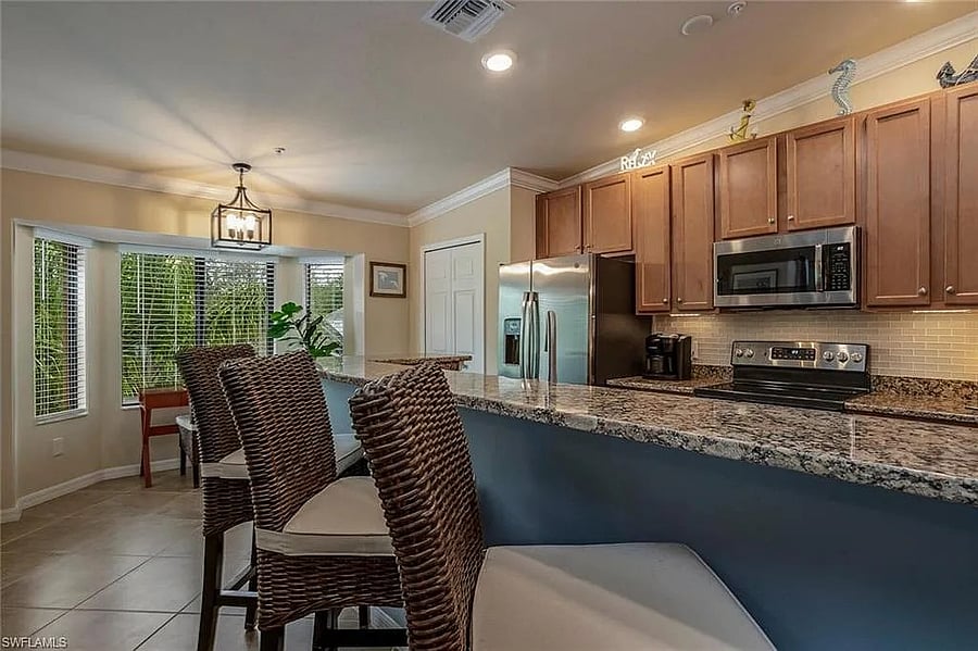 Furnished Finder property 805707_1 photo 6