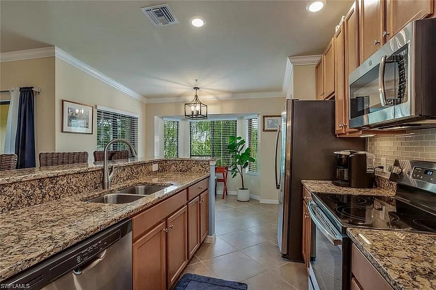 Furnished Finder property 805707_1 photo 7