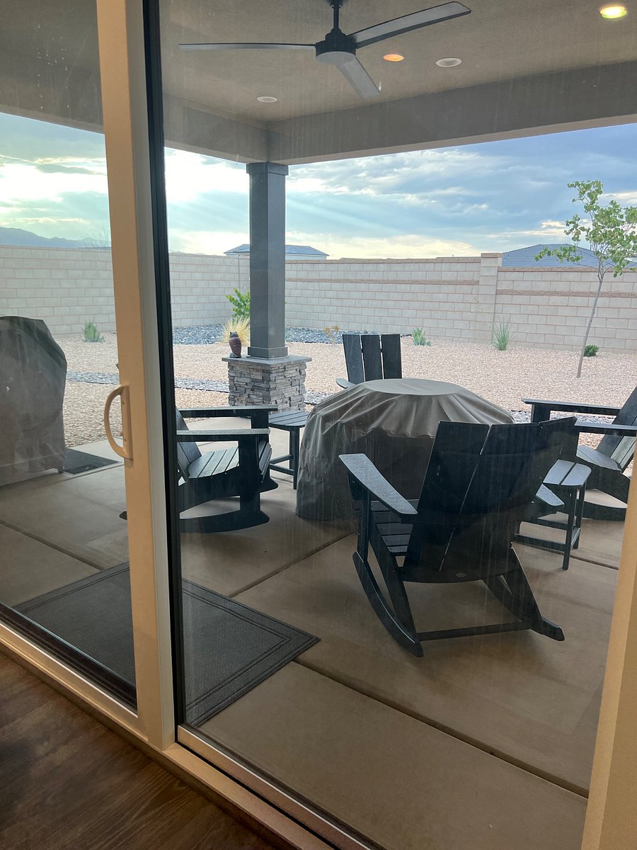 Gas grill and propane fire pit