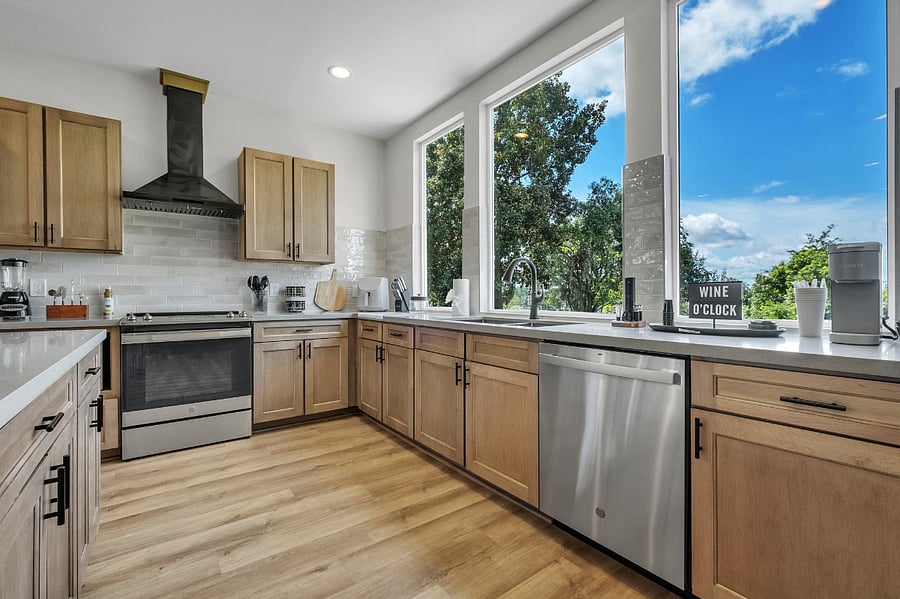 Furnished Finder property 805720_1 photo 12