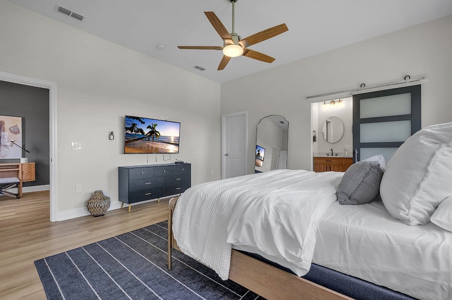 Furnished Finder property 805720_1 photo 17