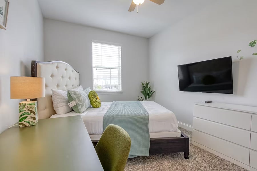 Furnished Finder property 805814_1 photo 14