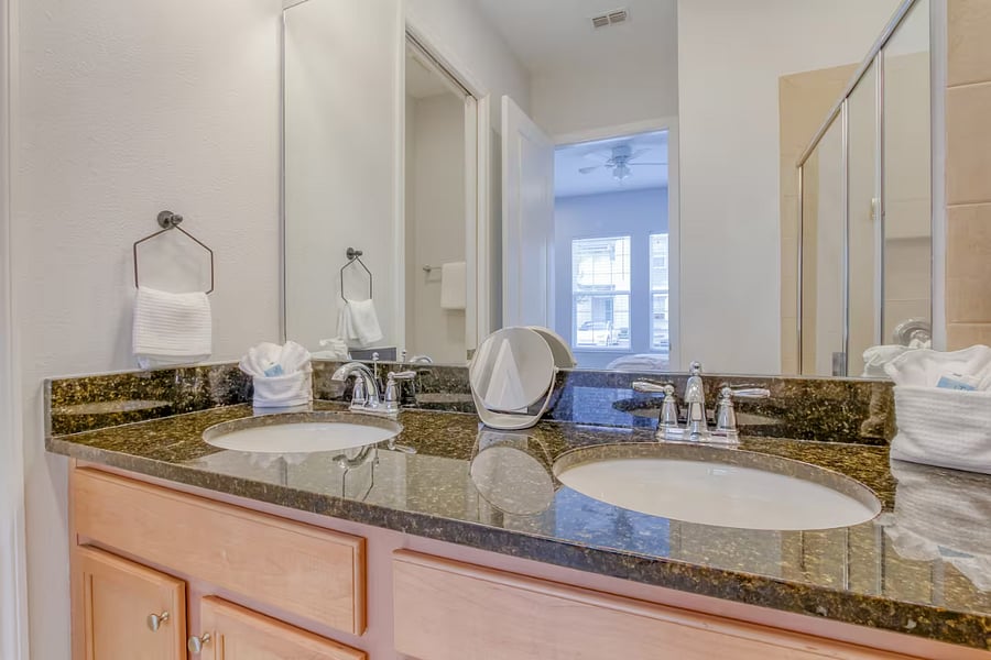 Furnished Finder property 805814_1 photo 24